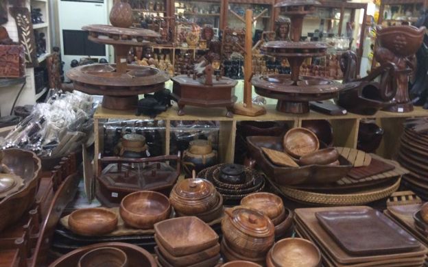 Cebu Island Arts & Crafts Guided Tour